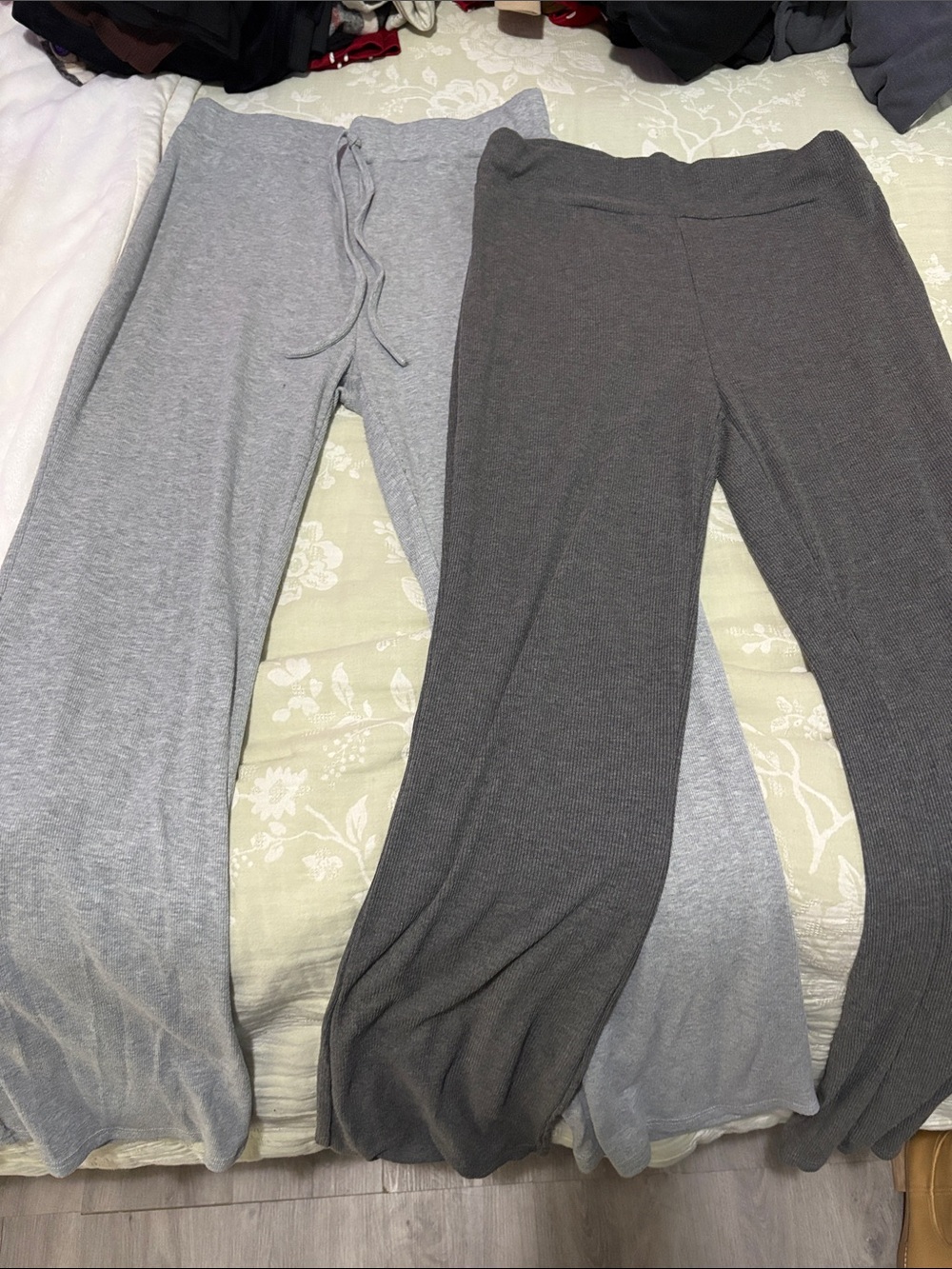 SHEIN Two Pair Bundle Straight Leg Lounge Pants - Light Gray & Dark Gray